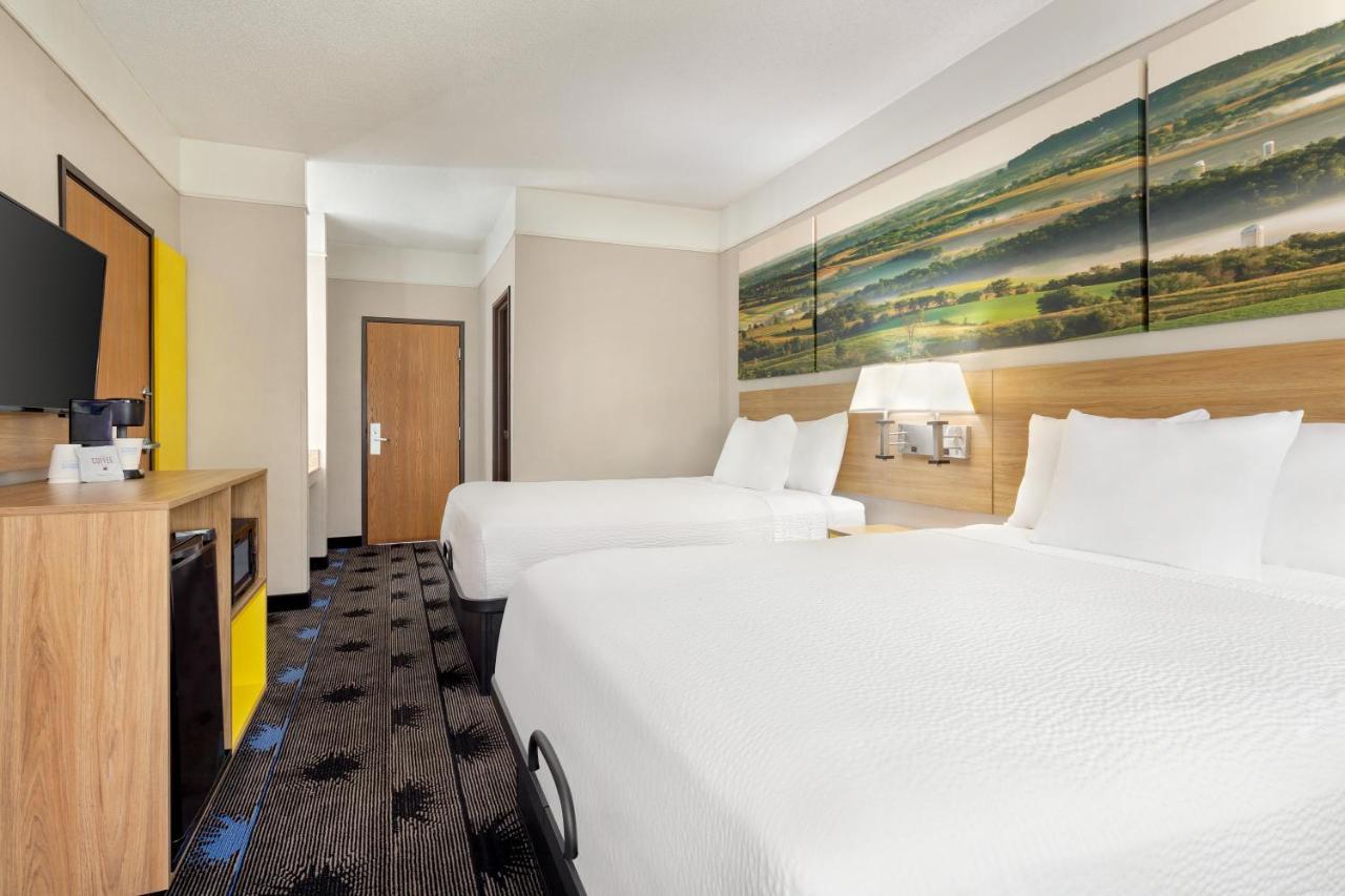 Days Inn By Wyndham Kansas City International Airport Eksteriør bilde