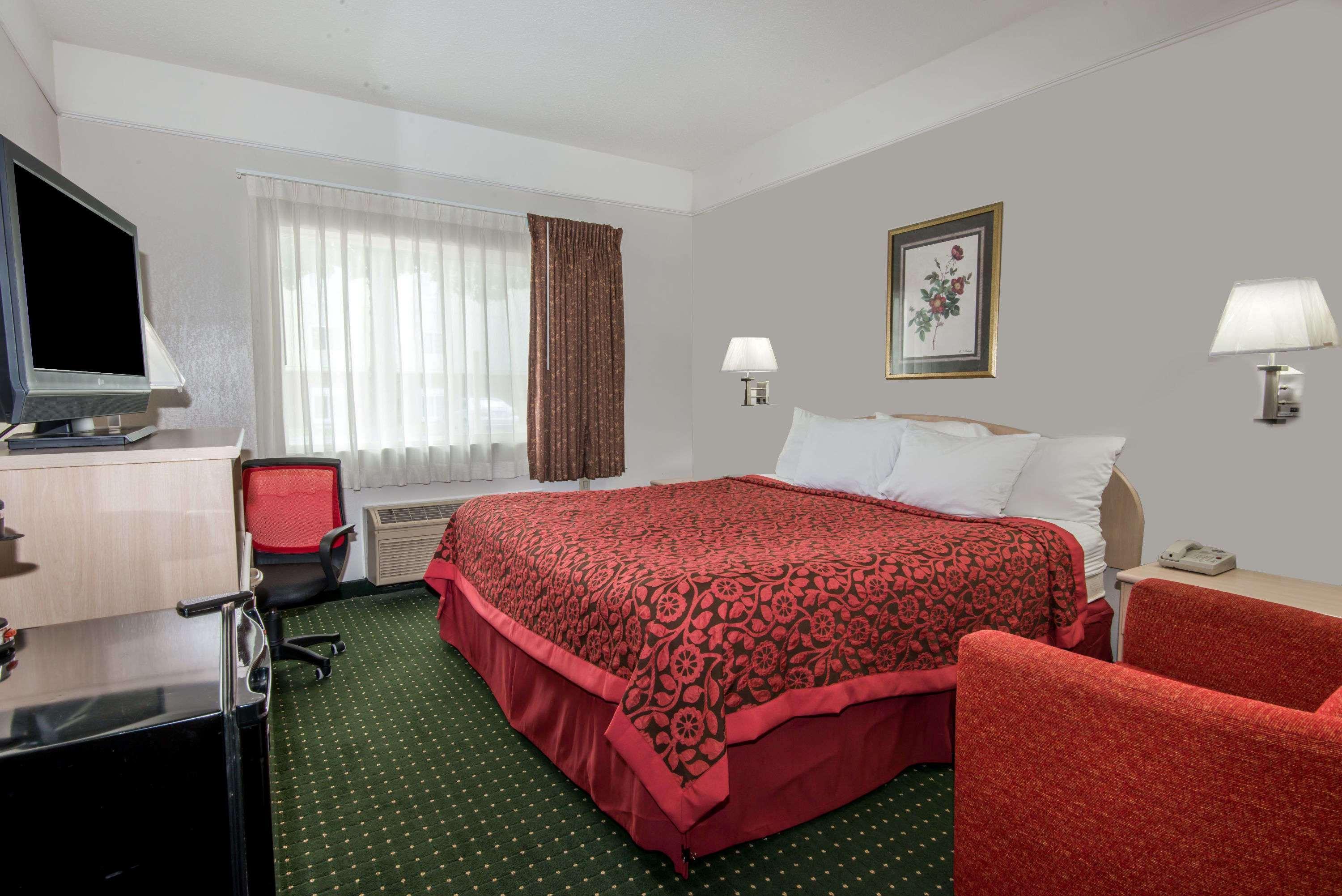 Days Inn By Wyndham Kansas City International Airport Eksteriør bilde